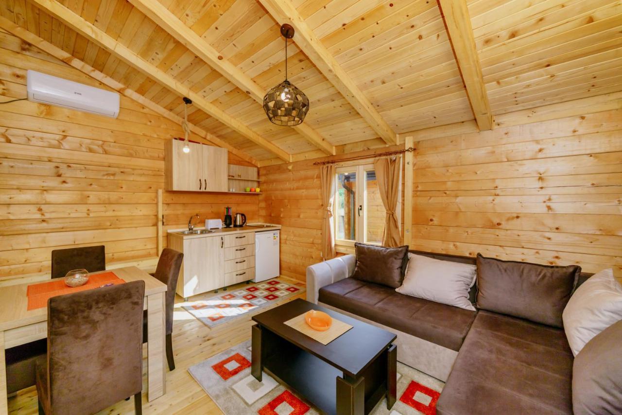 Orahovo Cottages Virpazar Exterior foto